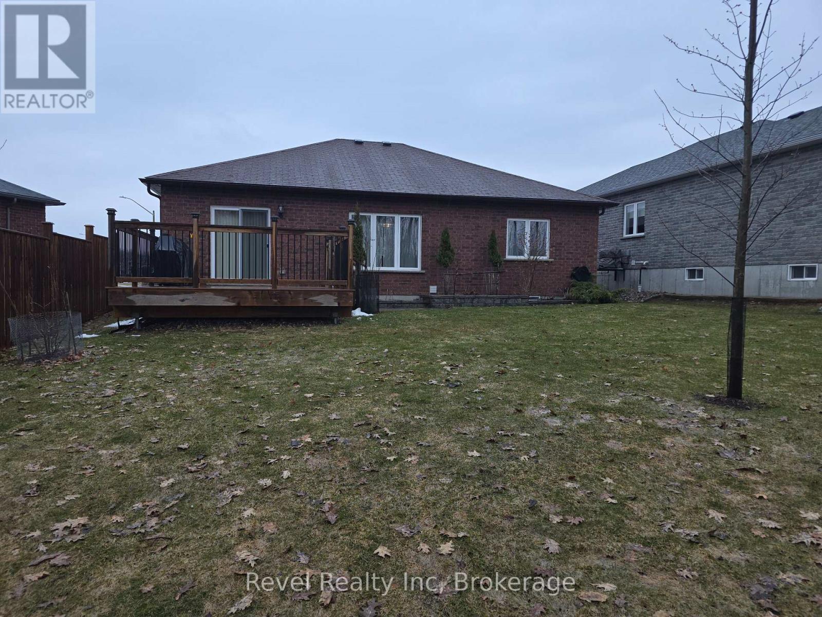 22 Evans Street, Tay, Ontario  L0K 2A0 - Photo 12 - S12992472