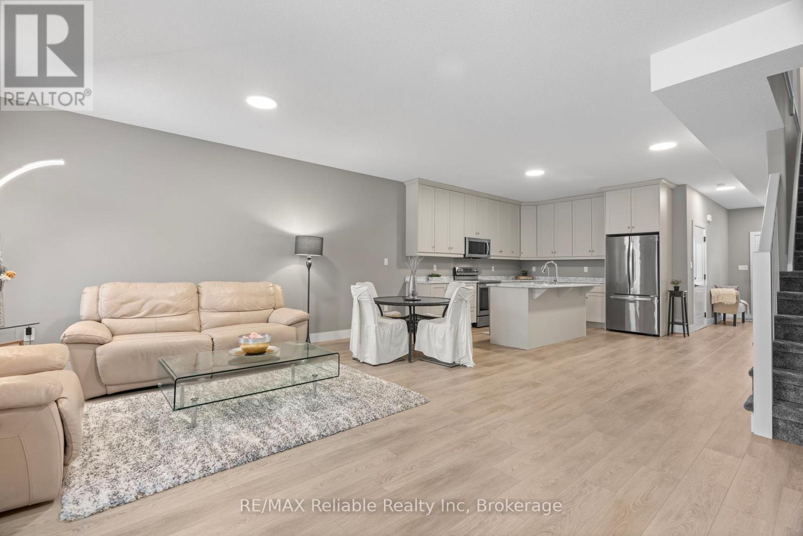 67 Briarhill Road, Huron East, Ontario  N0K 1W0 - Photo 13 - X12695170