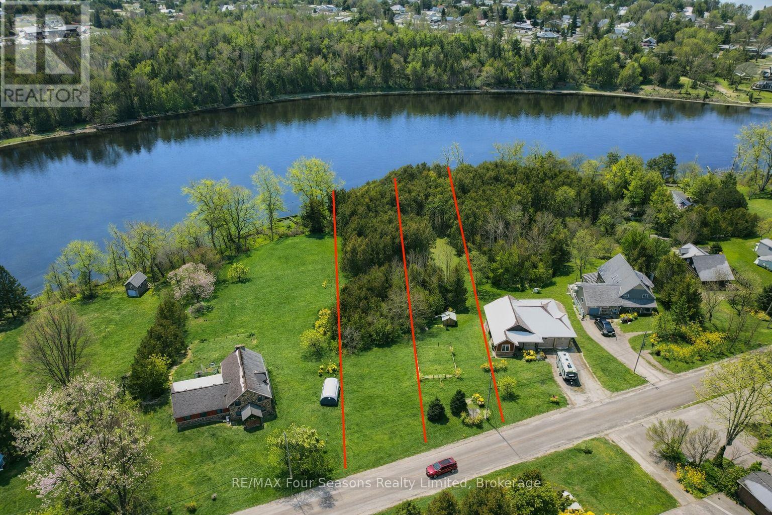 237 S Rankin Street, Saugeen Shores, Ontario  N0H 2L0 - Photo 3 - X12818636