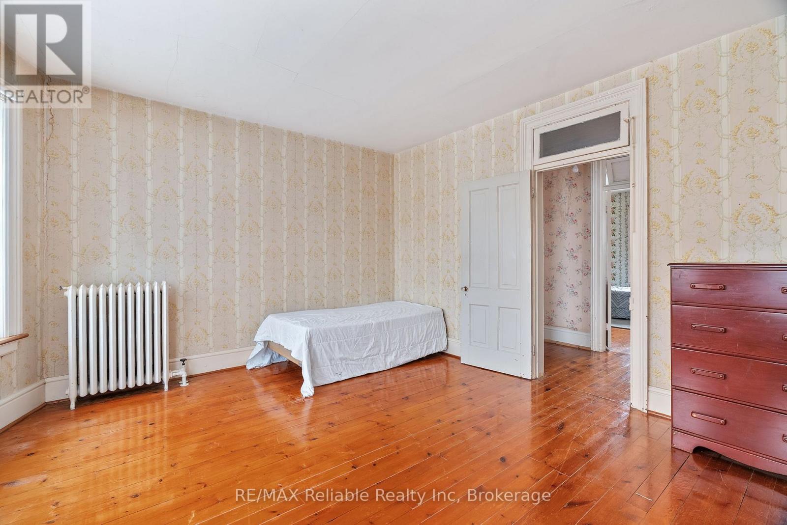 101 Centre Street, Huron East, Ontario  N0K 1W0 - Photo 28 - X12886750