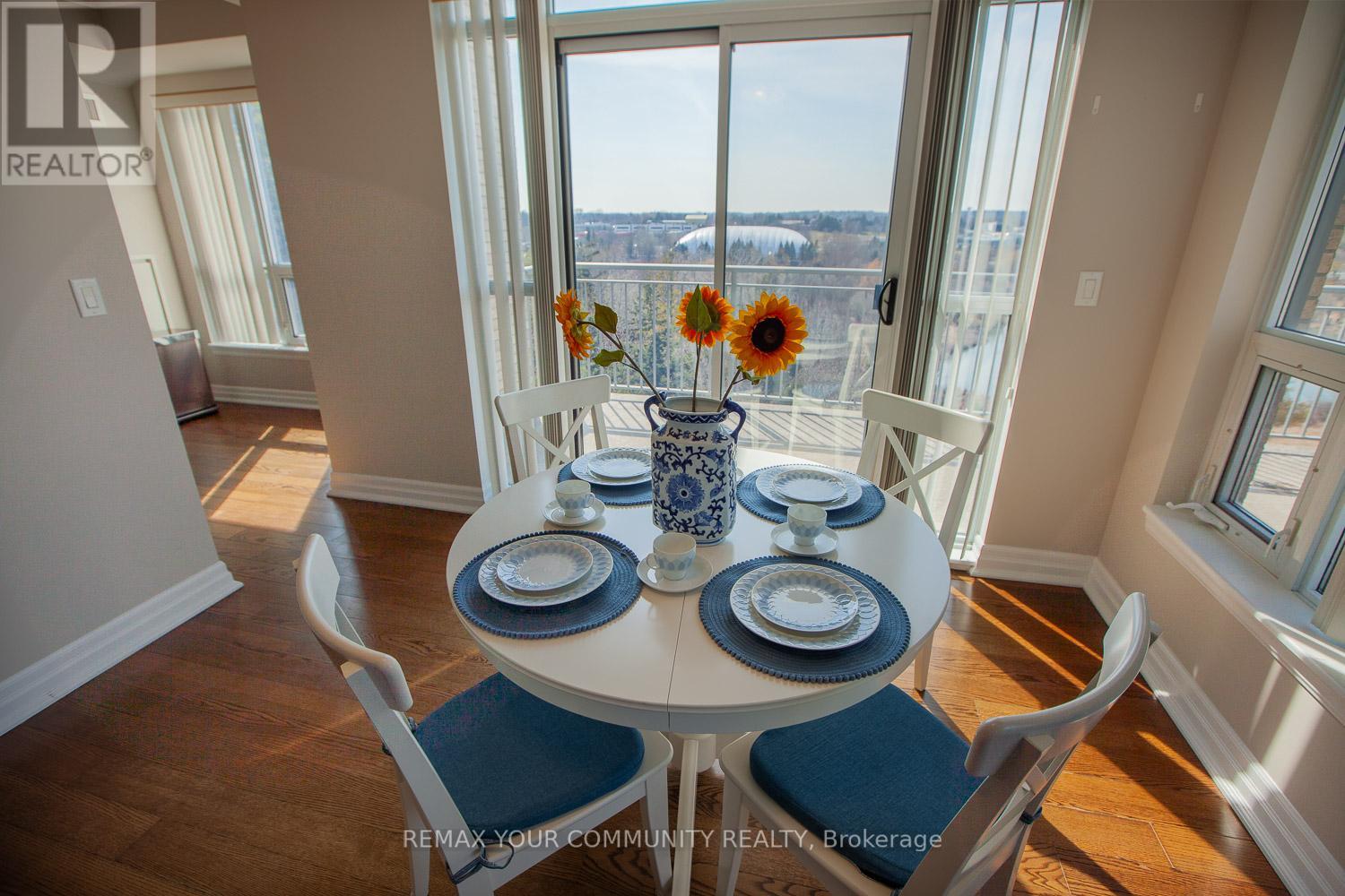 413 - 180 John West Way, Aurora, Ontario  L4G 0R3 - Photo 8 - N12992392