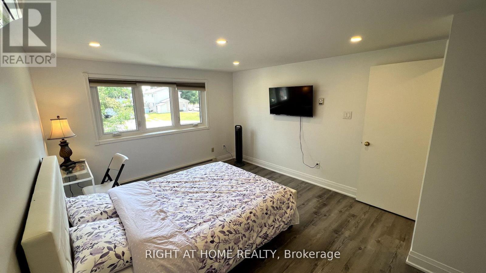 341 Webb Court, Newmarket, Ontario  L3Y 5E8 - Photo 12 - N12992416