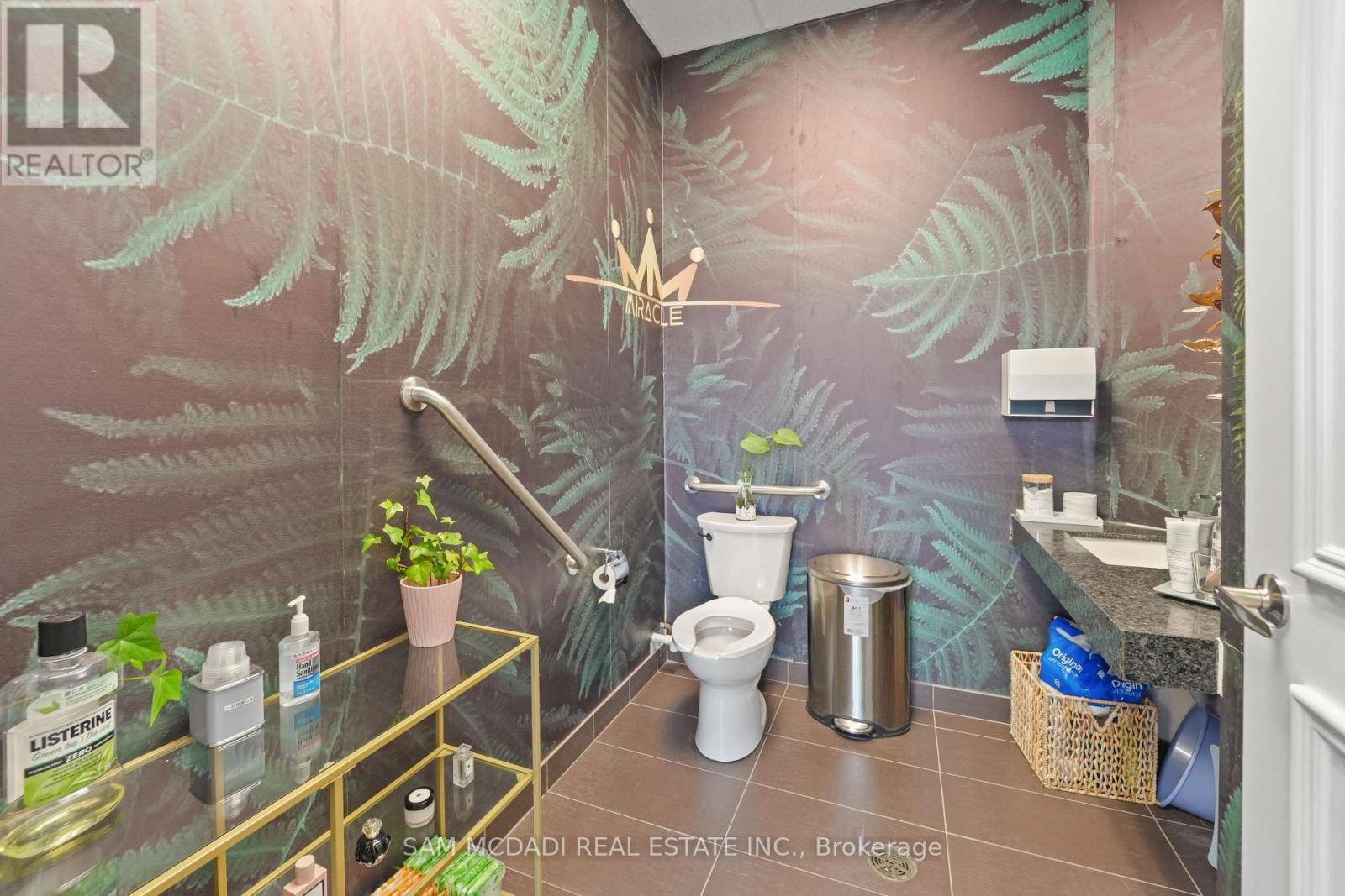 A26 & A27 - 505 Highway 7 E, Markham, Ontario  L3T 7T1 - Photo 13 - N12992440