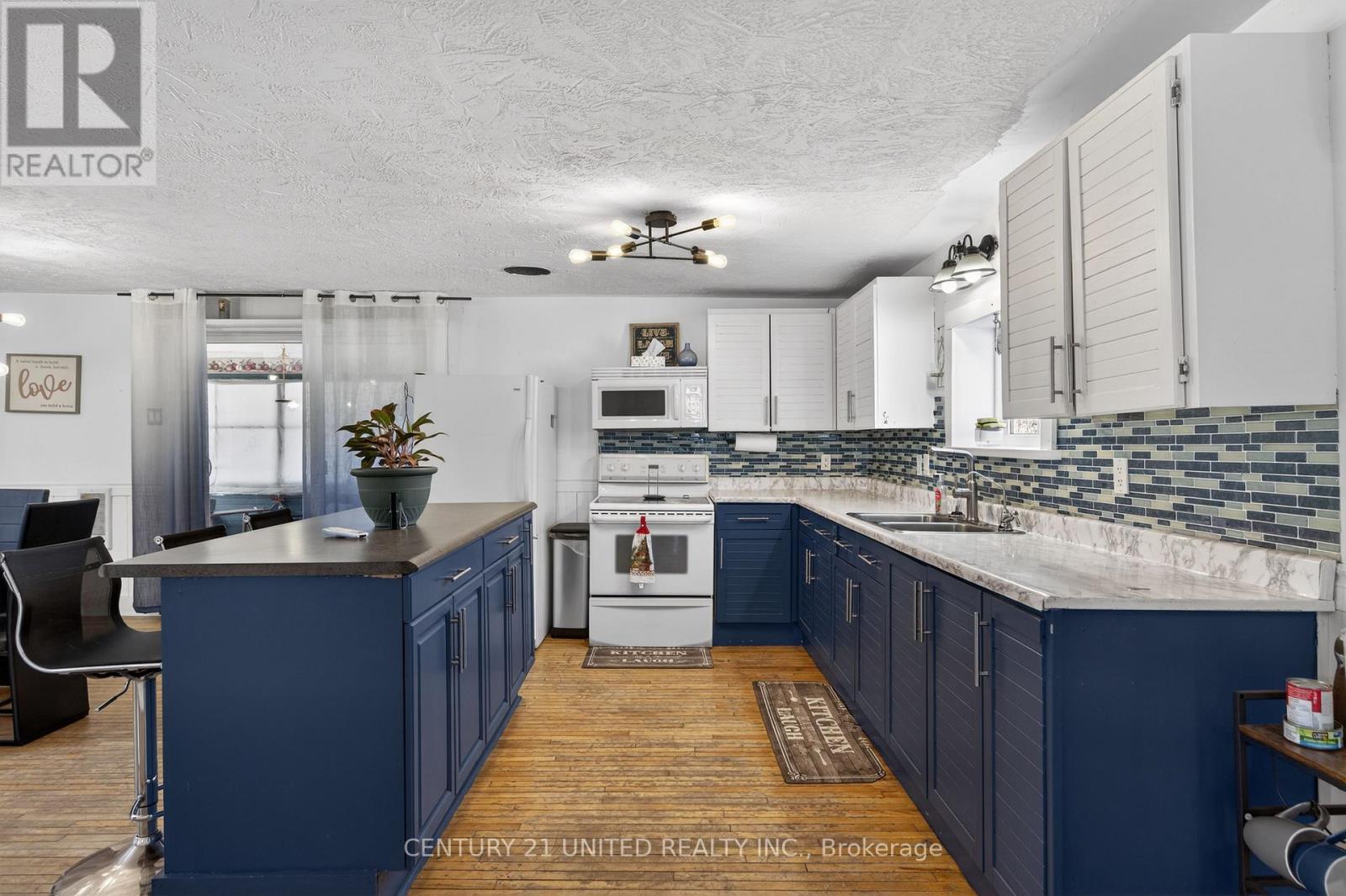 17224 Highway 62, Madoc, Ontario  K0K 1Y0 - Photo 4 - X12784546