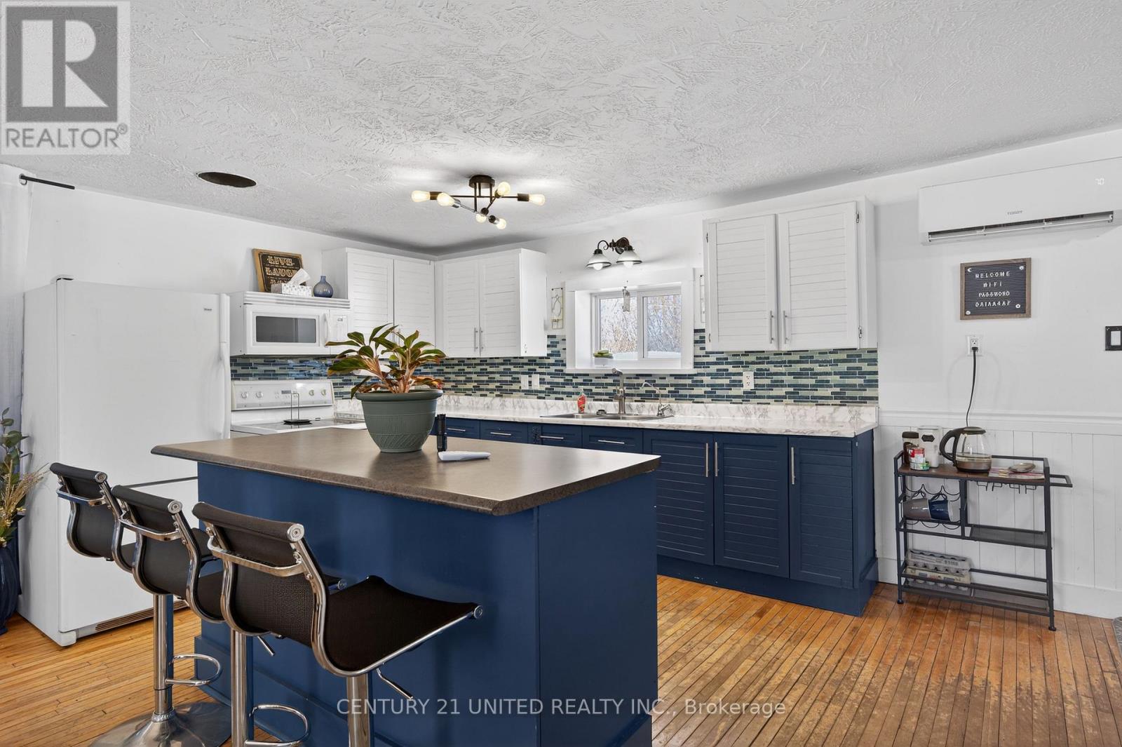 17224 Highway 62, Madoc, Ontario  K0K 1Y0 - Photo 5 - X12784546