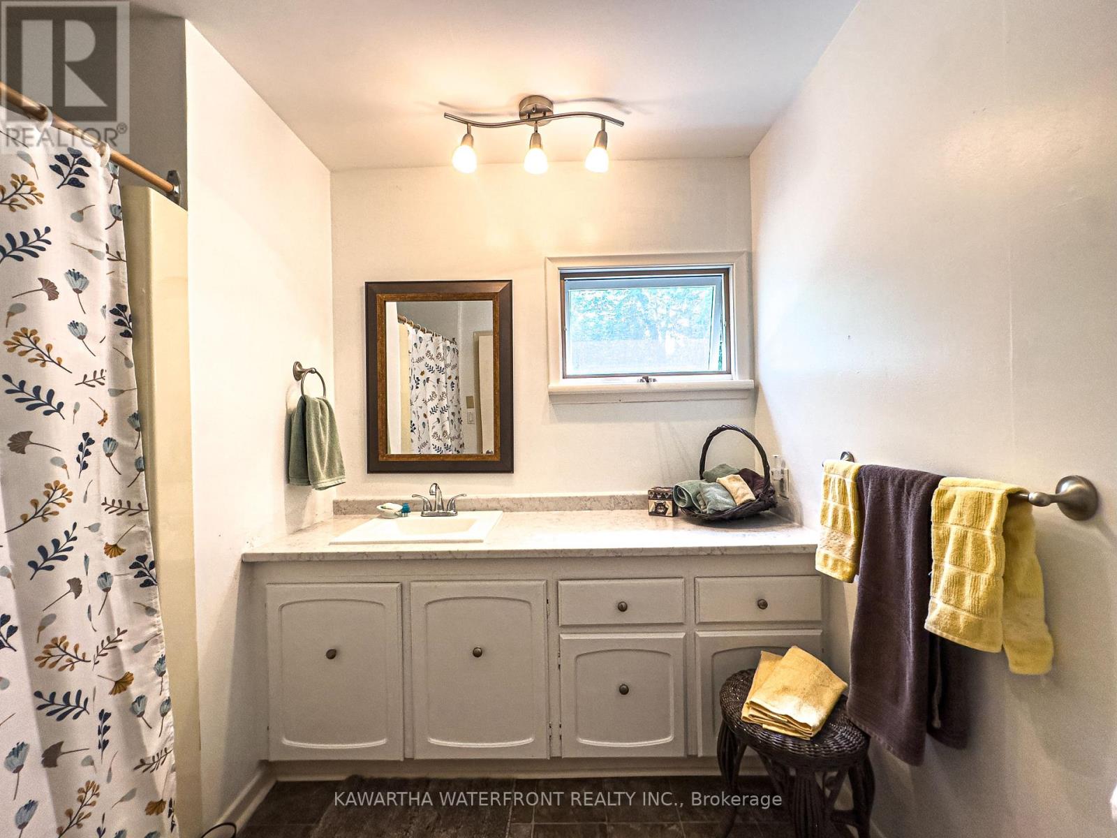 25 Government Dock Road, Kawartha Lakes, Ontario  K0M 2L0 - Photo 25 - X12949142