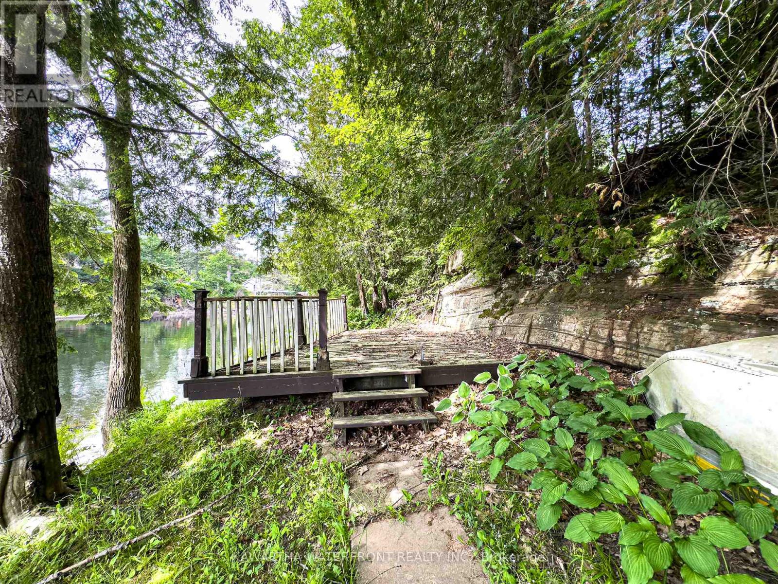 25 Government Dock Road, Kawartha Lakes, Ontario  K0M 2L0 - Photo 42 - X12949142