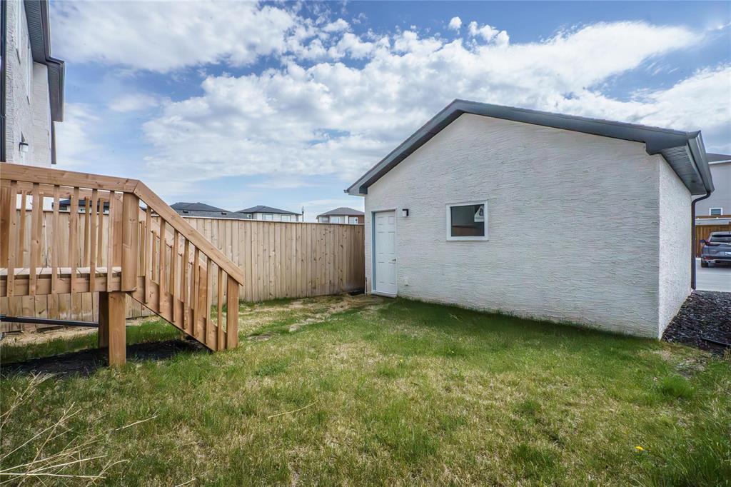 116 Ken Oblik Drive, Winnipeg, Manitoba  R3Y 0N3 - Photo 29 - 202605901