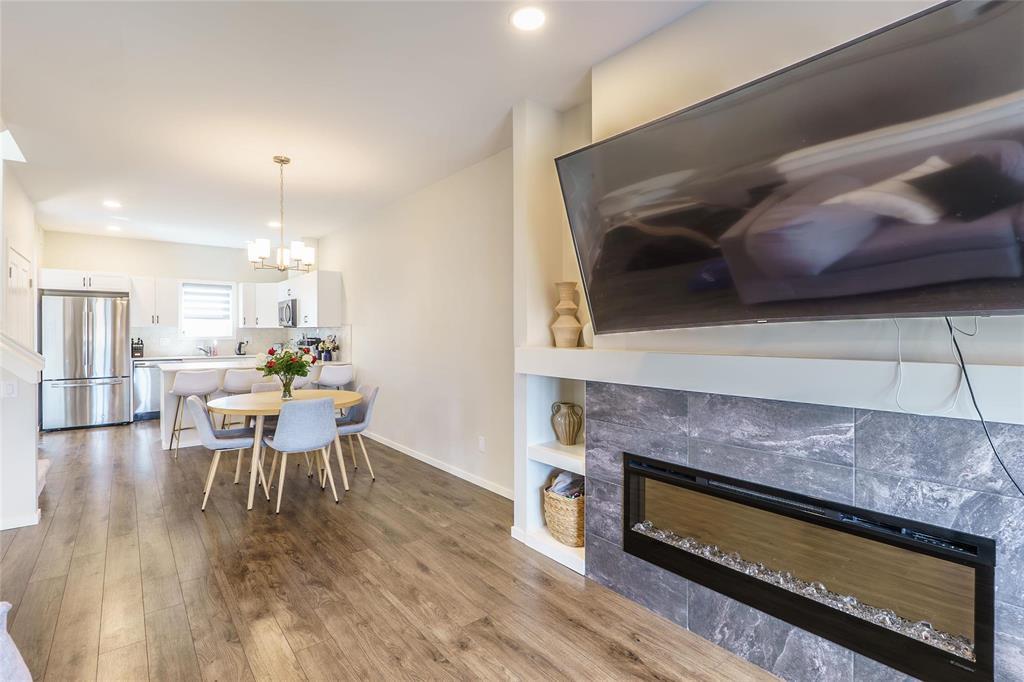 116 Ken Oblik Drive, Winnipeg, Manitoba  R3Y 0N3 - Photo 3 - 202605901