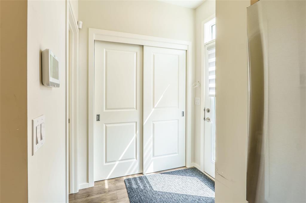 116 Ken Oblik Drive, Winnipeg, Manitoba  R3Y 0N3 - Photo 7 - 202605901