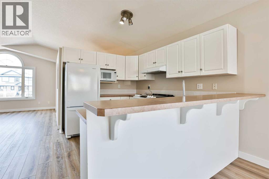 19 Heritage Lane W, Lethbridge, Alberta  T1K 7S5 - Photo 8 - A2280051