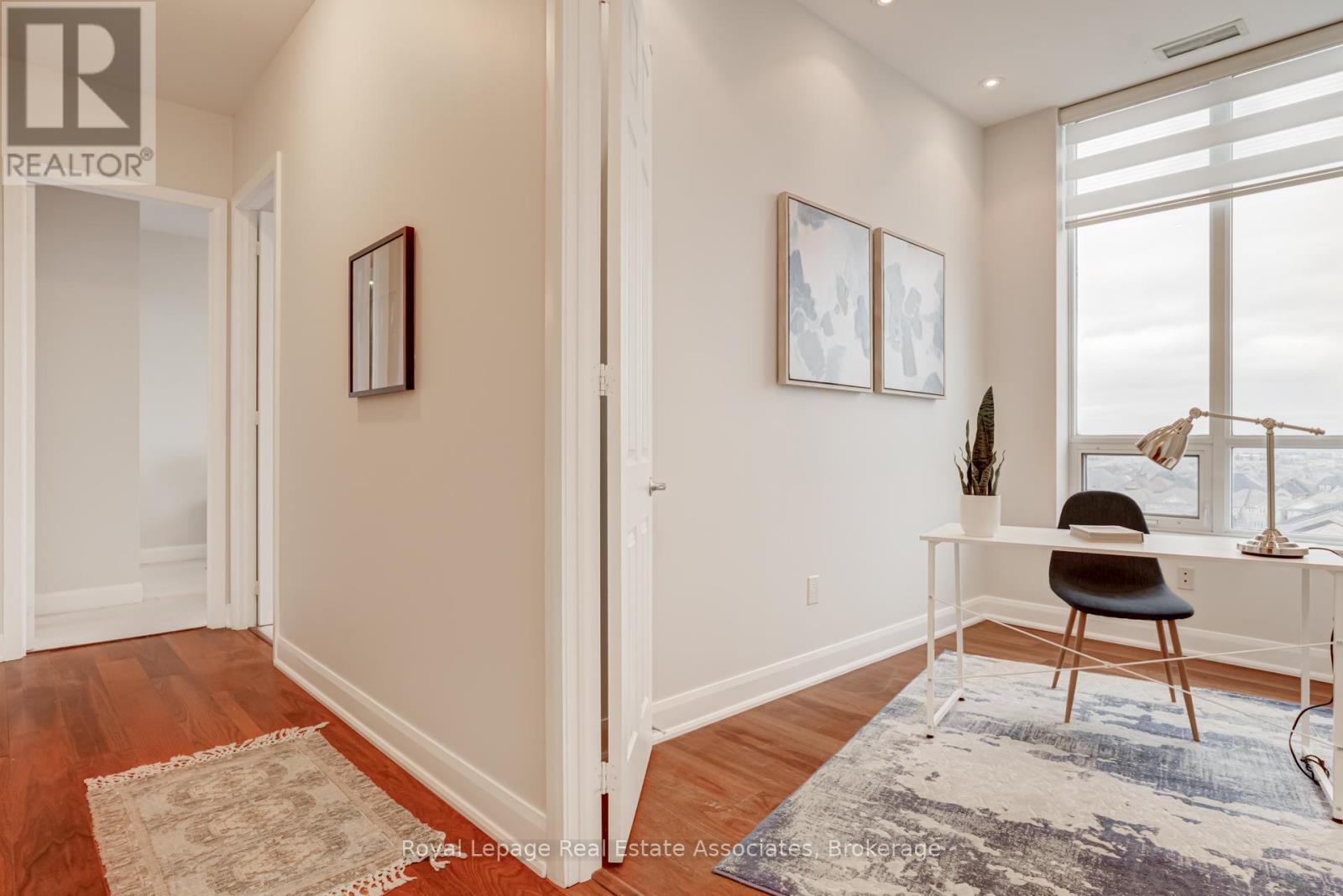 712 - 2470 Prince Michael Drive, Oakville, Ontario  L6H 0G9 - Photo 24 - W12992430