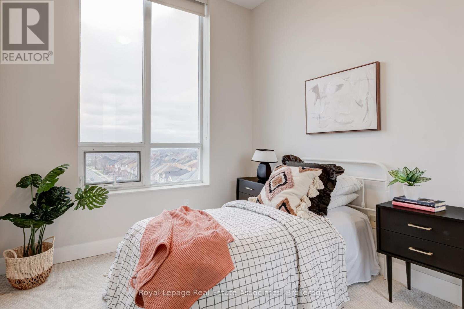 712 - 2470 Prince Michael Drive, Oakville, Ontario  L6H 0G9 - Photo 29 - W12992430