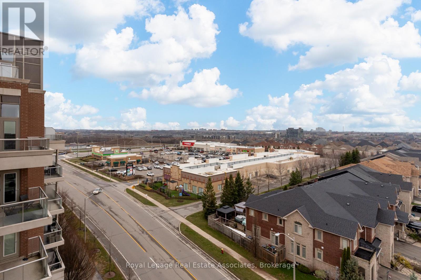 712 - 2470 Prince Michael Drive, Oakville, Ontario  L6H 0G9 - Photo 38 - W12992430