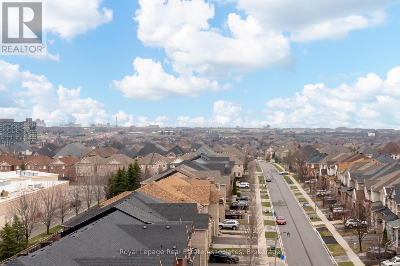 712 - 2470 Prince Michael Drive, Oakville, Ontario  L6H 0G9 - Photo 43 - W12992430