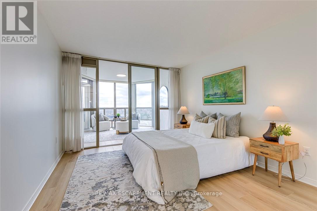 902 - 5080 Pinedale Avenue, Burlington, Ontario  L7L 5V7 - Photo 18 - W12992432