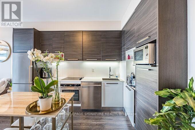 1301 - 36 Park Lawn Road, Toronto, Ontario  M8V 0E5 - Photo 21 - W12992436