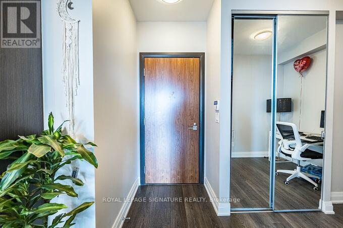 1301 - 36 Park Lawn Road, Toronto, Ontario  M8V 0E5 - Photo 8 - W12992436