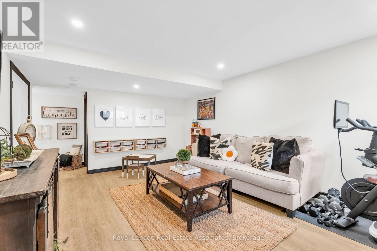 15 Winterton Court, Orangeville, Ontario  L9W 5H8 - Photo 31 - W12992488