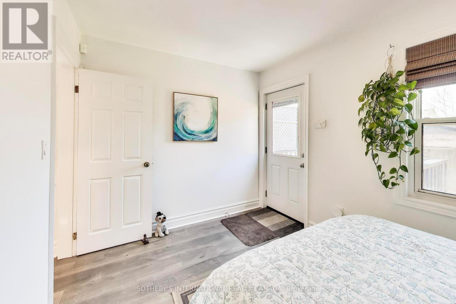 302 Boon Avenue, Toronto, Ontario  M6E 4A3 - Photo 14 - W12992500