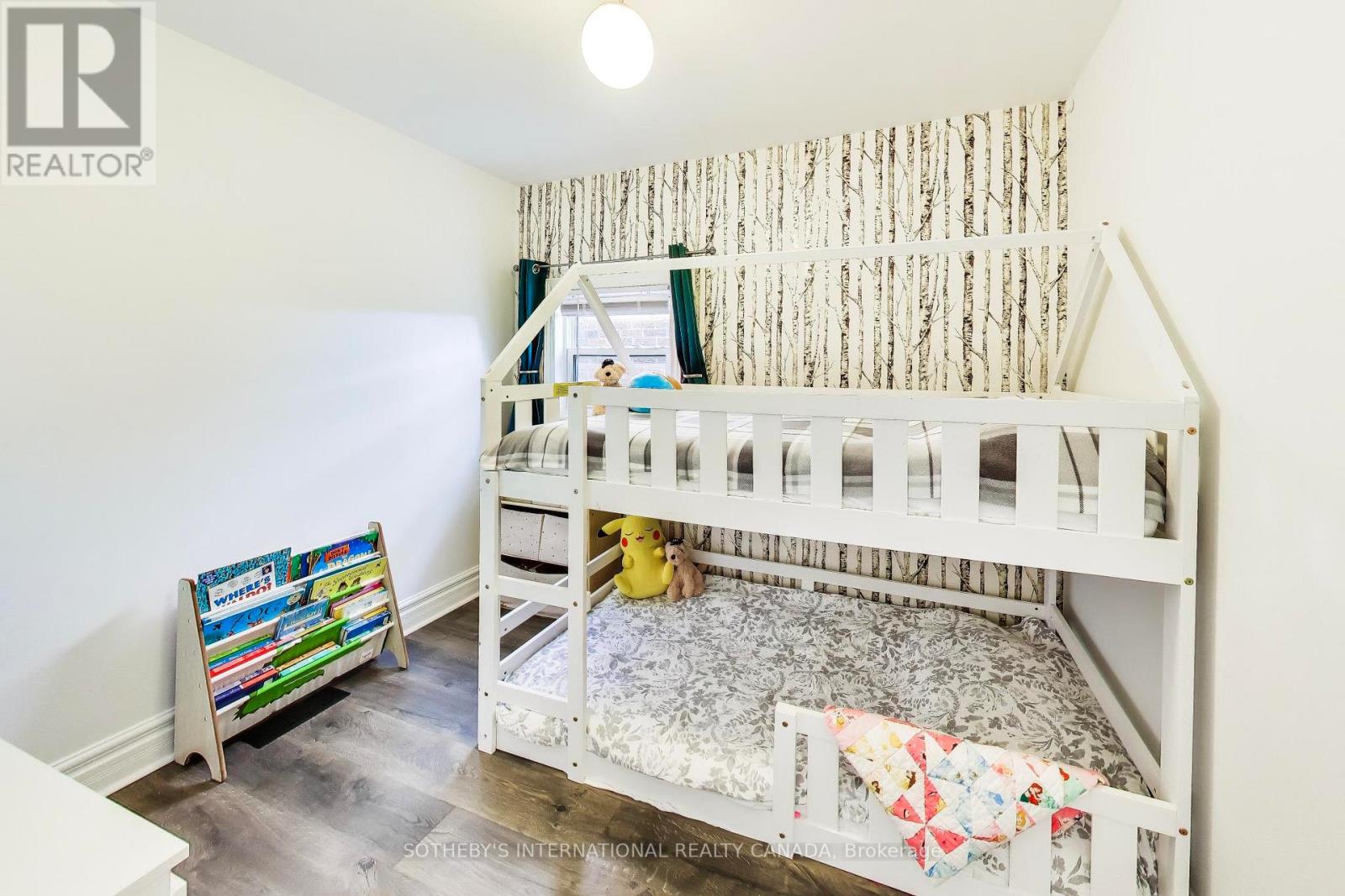 302 Boon Avenue, Toronto, Ontario  M6E 4A3 - Photo 15 - W12992500