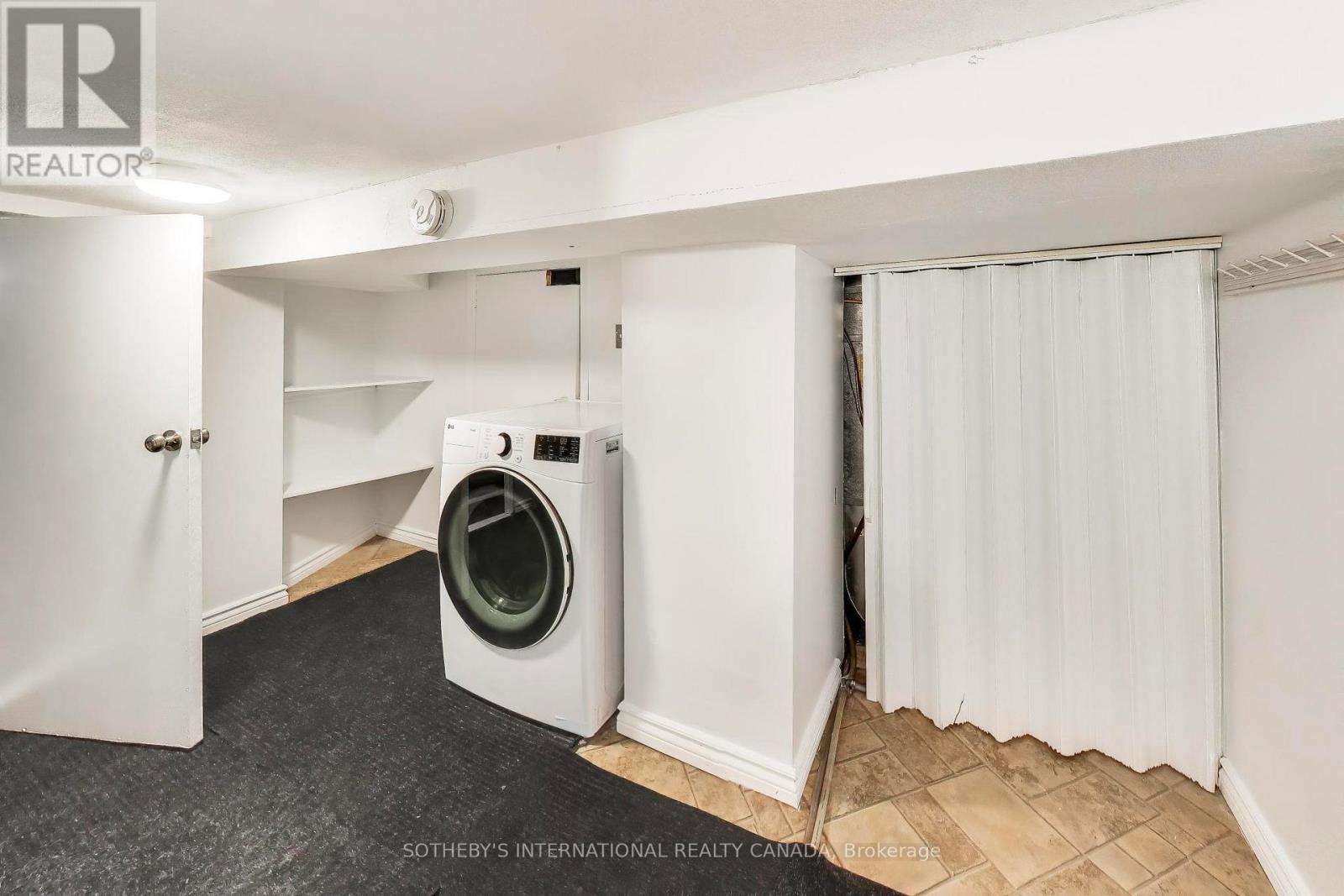 302 Boon Avenue, Toronto, Ontario  M6E 4A3 - Photo 23 - W12992500