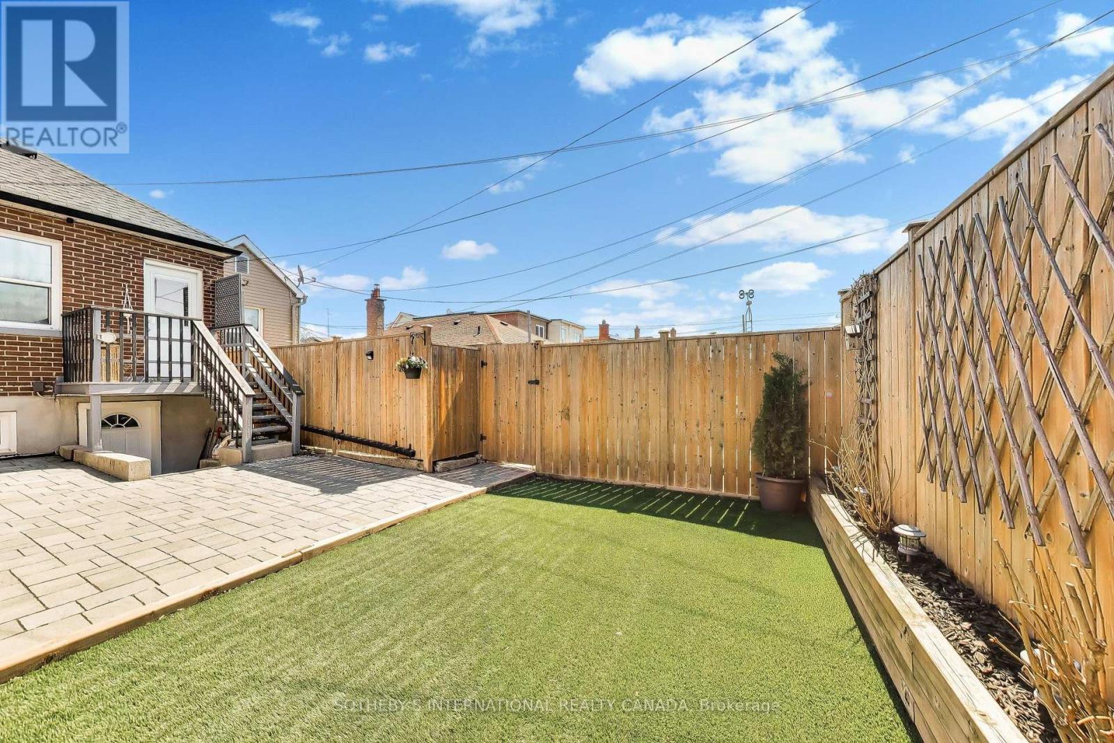 302 Boon Avenue, Toronto, Ontario  M6E 4A3 - Photo 29 - W12992500