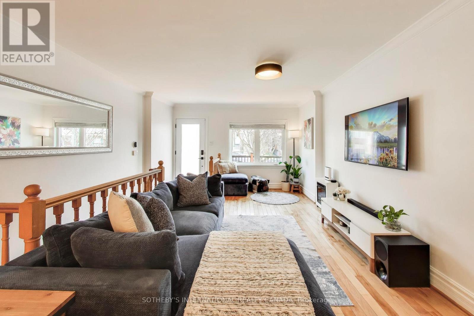 302 Boon Avenue, Toronto, Ontario  M6E 4A3 - Photo 7 - W12992500