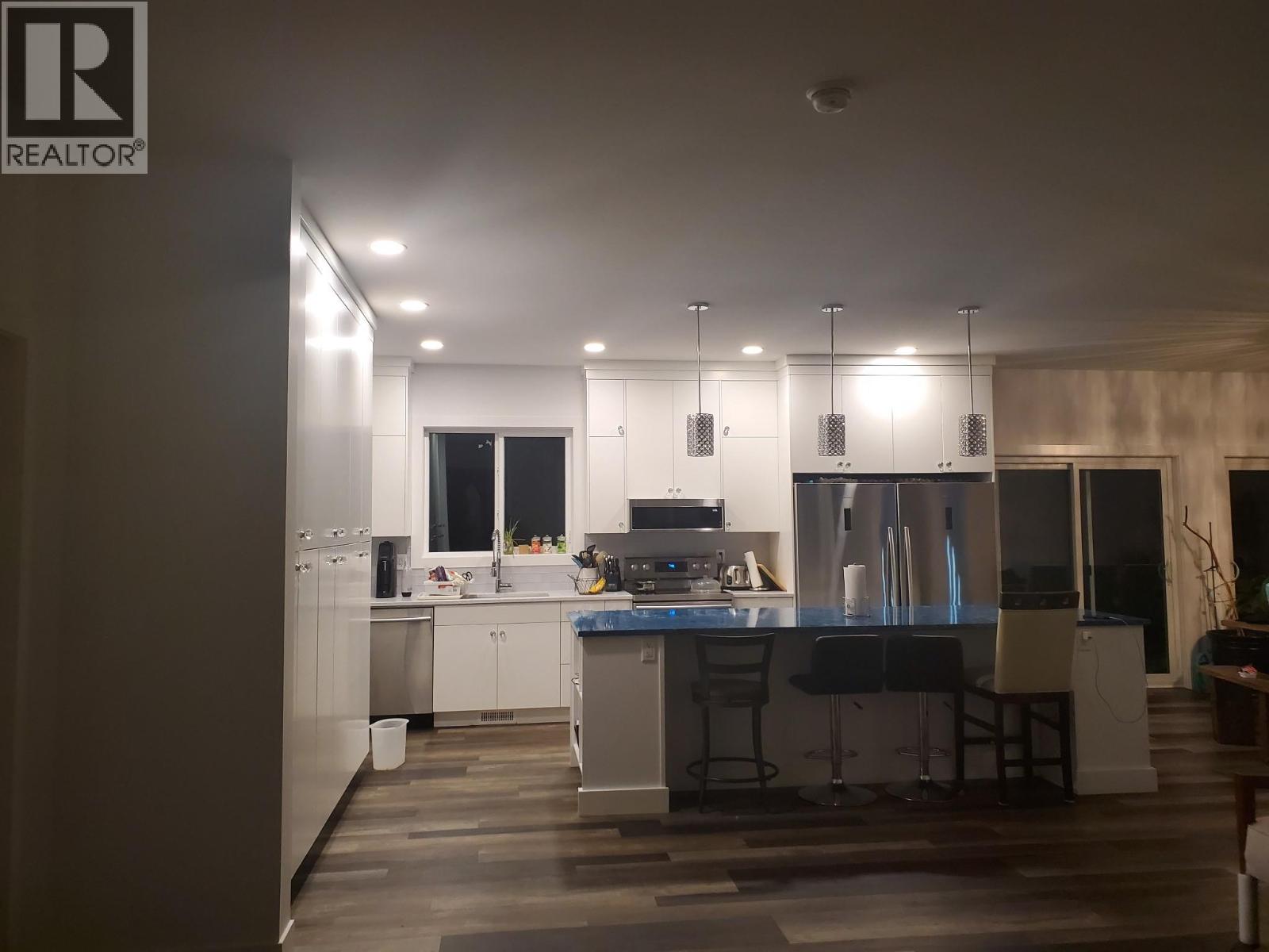 571 Mountain Drive, Vernon, British Columbia  V1H 2B7 - Photo 36 - 10378143