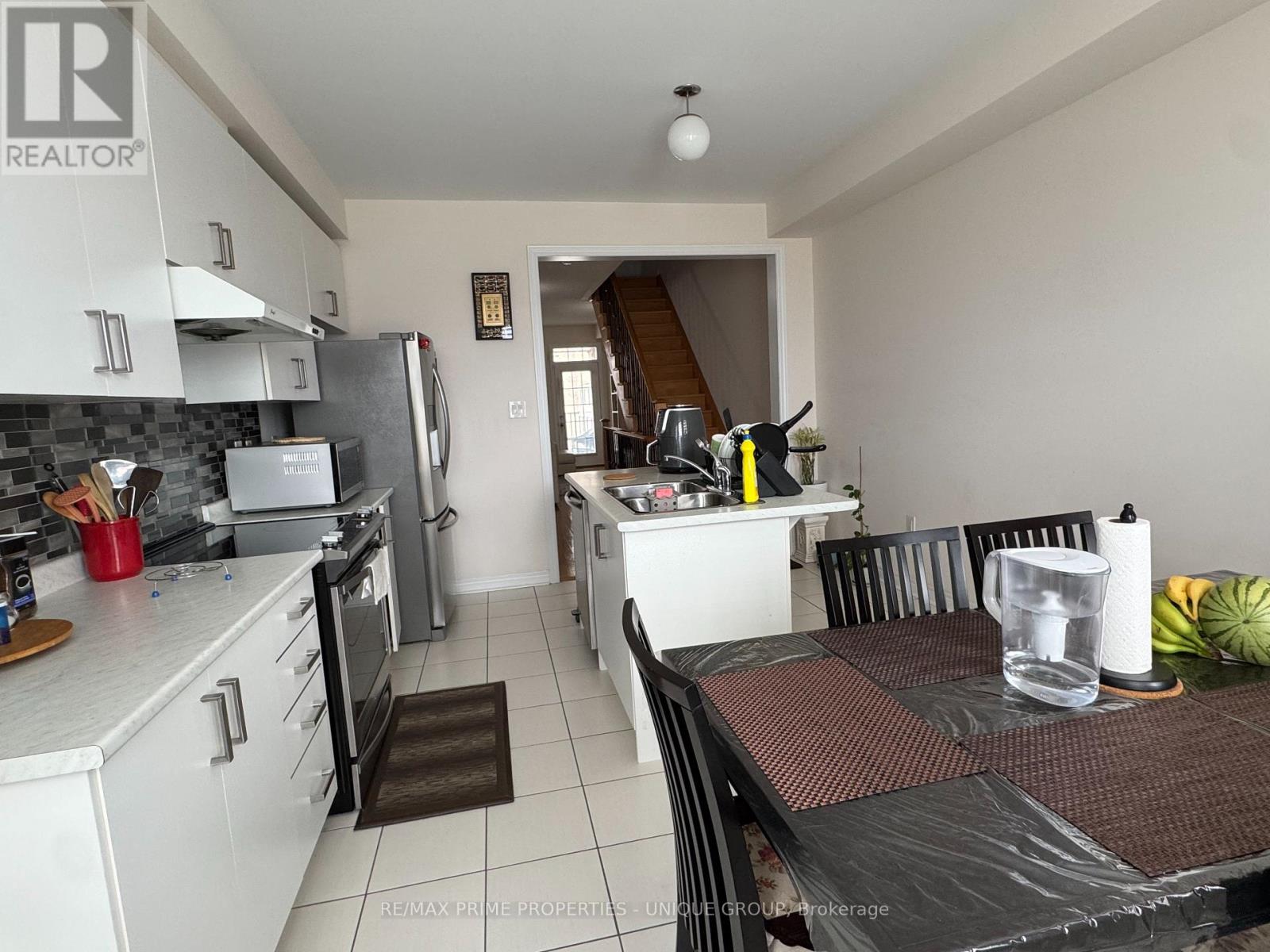 9503 Kennedy Road, Markham, Ontario  L6C 0X2 - Photo 11 - N12976158