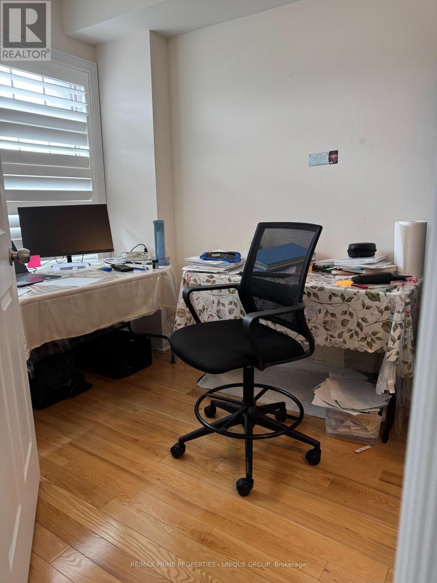 9503 Kennedy Road, Markham, Ontario  L6C 0X2 - Photo 4 - N12976158