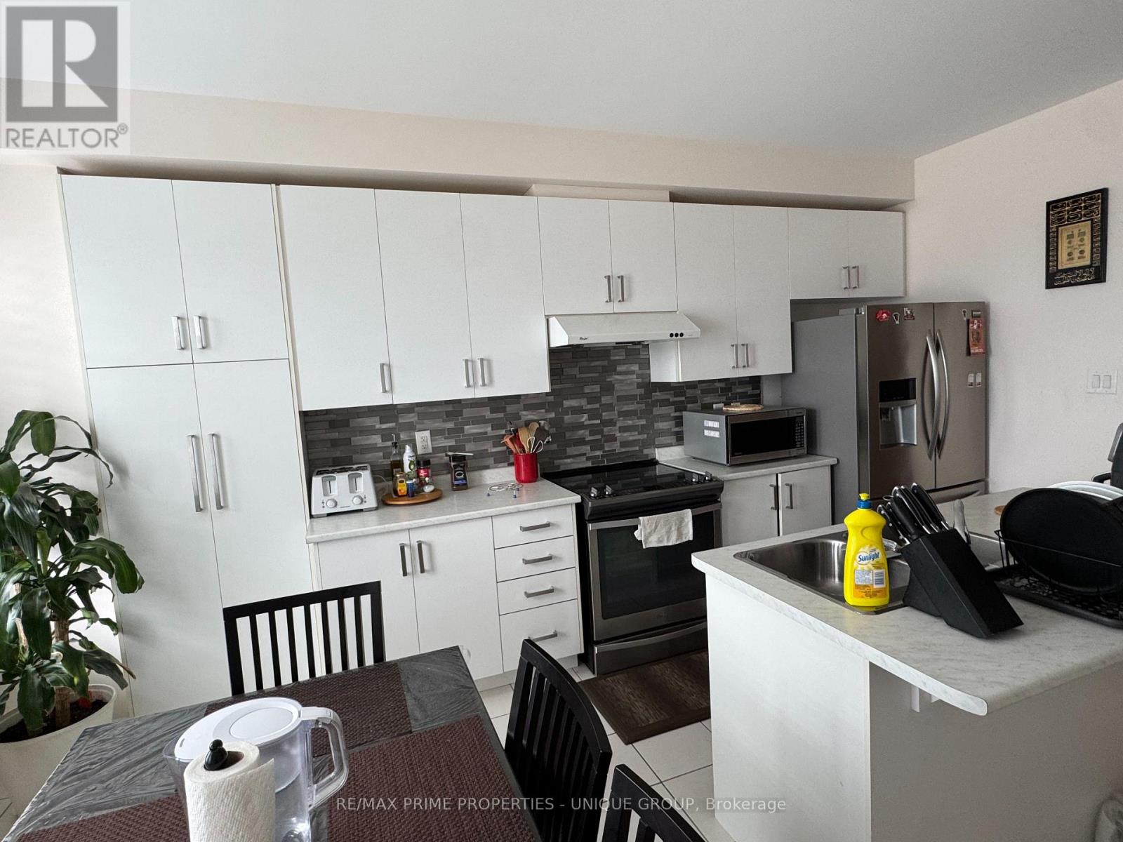 9503 Kennedy Road, Markham, Ontario  L6C 0X2 - Photo 12 - N12976158