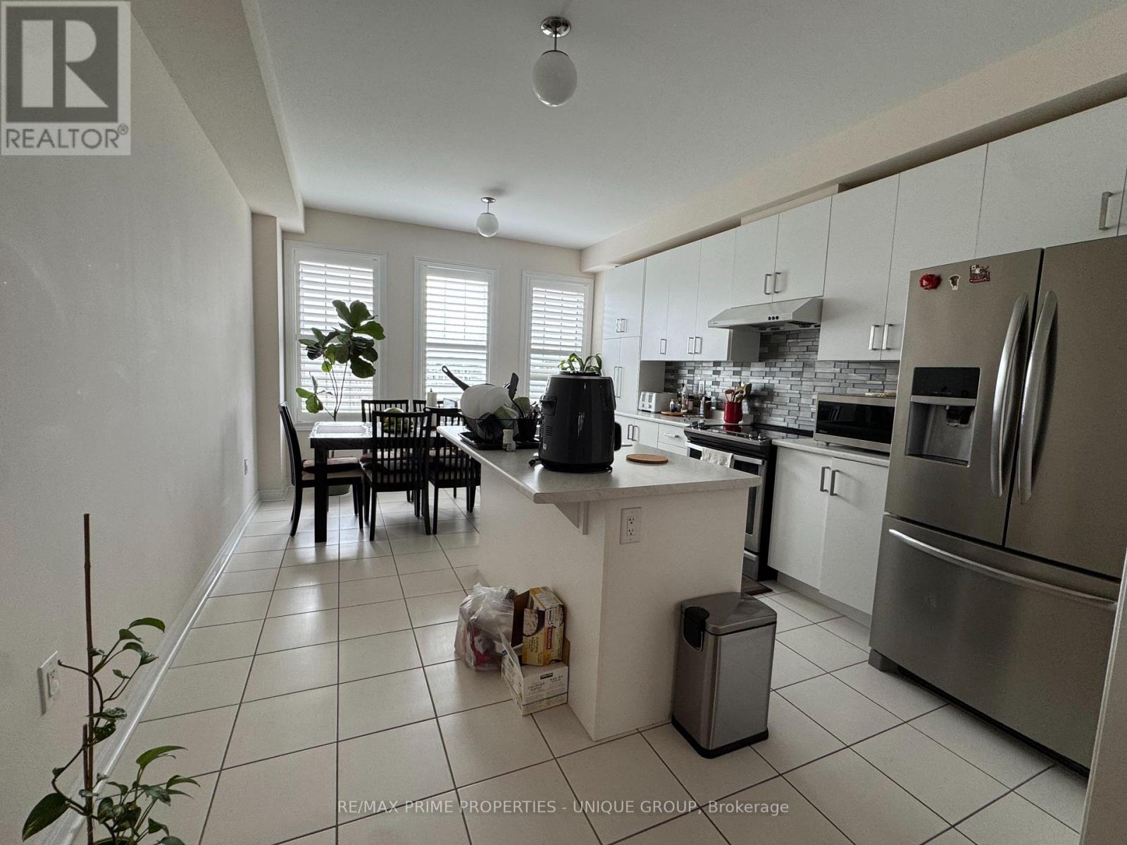 9503 Kennedy Road, Markham, Ontario  L6C 0X2 - Photo 9 - N12976158