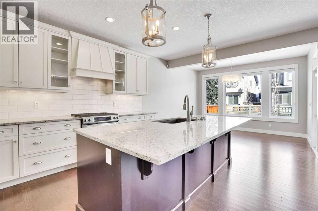 14 West Coach Way Sw, Calgary, Alberta  T3H 0M5 - Photo 15 - A2298380