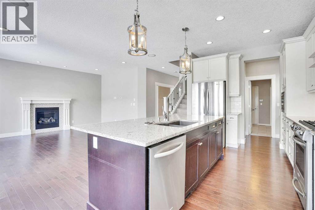 14 West Coach Way Sw, Calgary, Alberta  T3H 0M5 - Photo 17 - A2298380