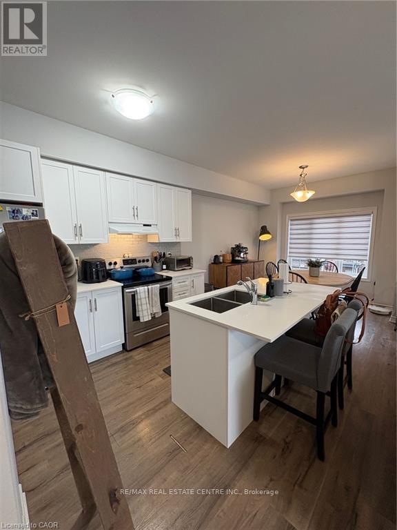 84 - 124 Compass Trail, Cambridge, Ontario  N3E 0E3 - Photo 8 - X12992376