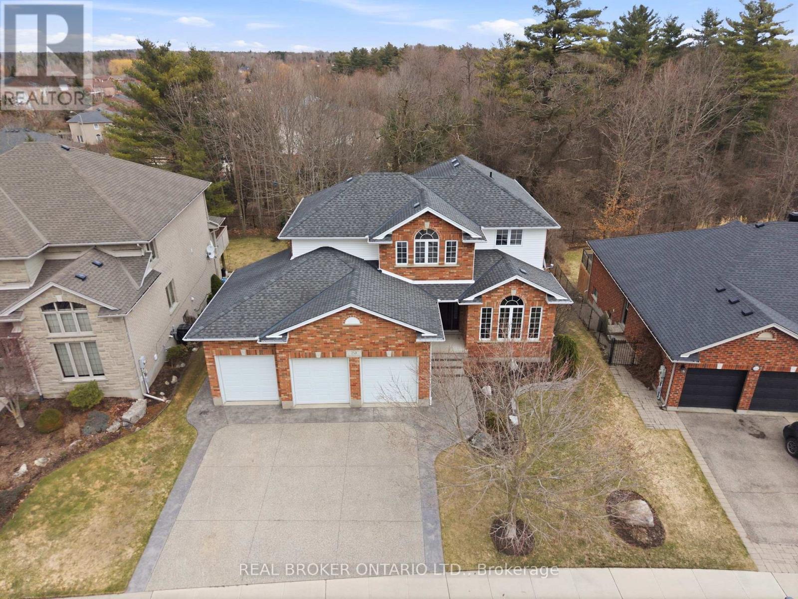 20 Cottonwood Crescent, Cambridge, Ontario  N1T 2A7 - Photo 2 - X12992394