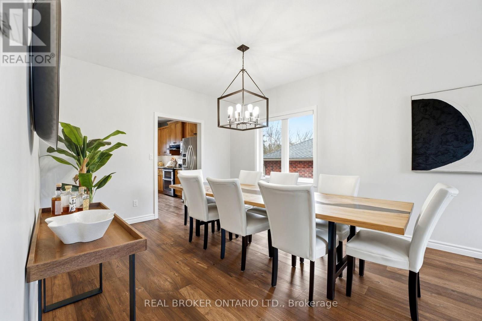 20 Cottonwood Crescent, Cambridge, Ontario  N1T 2A7 - Photo 7 - X12992394