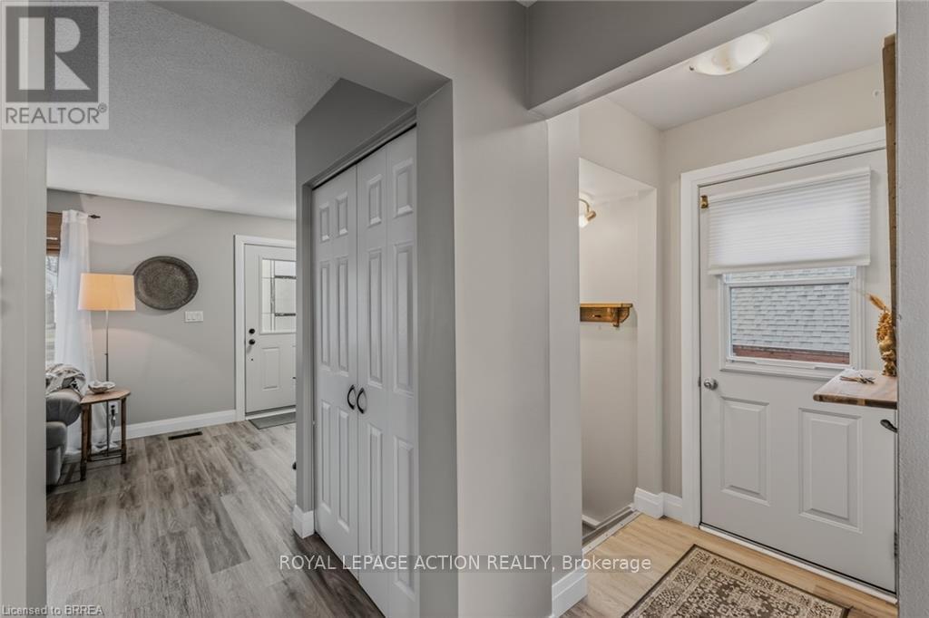 A - 31 Market Street, Brant, Ontario  N3L 3A9 - Photo 18 - X12992444