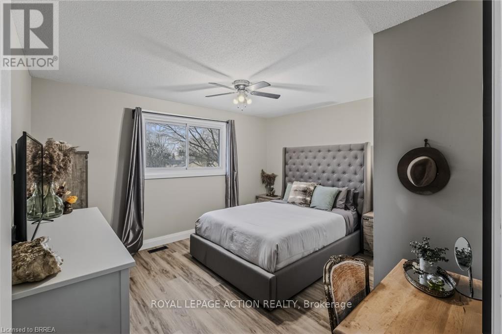 A - 31 Market Street, Brant, Ontario  N3L 3A9 - Photo 21 - X12992444