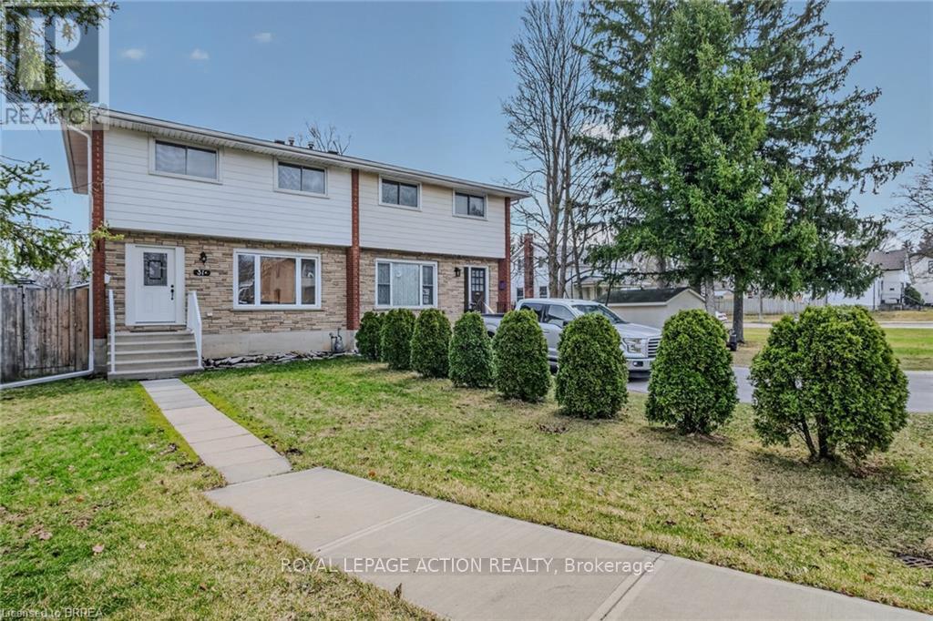 A - 31 Market Street, Brant, Ontario  N3L 3A9 - Photo 3 - X12992444