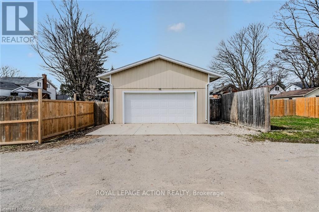 A - 31 Market Street, Brant, Ontario  N3L 3A9 - Photo 41 - X12992444