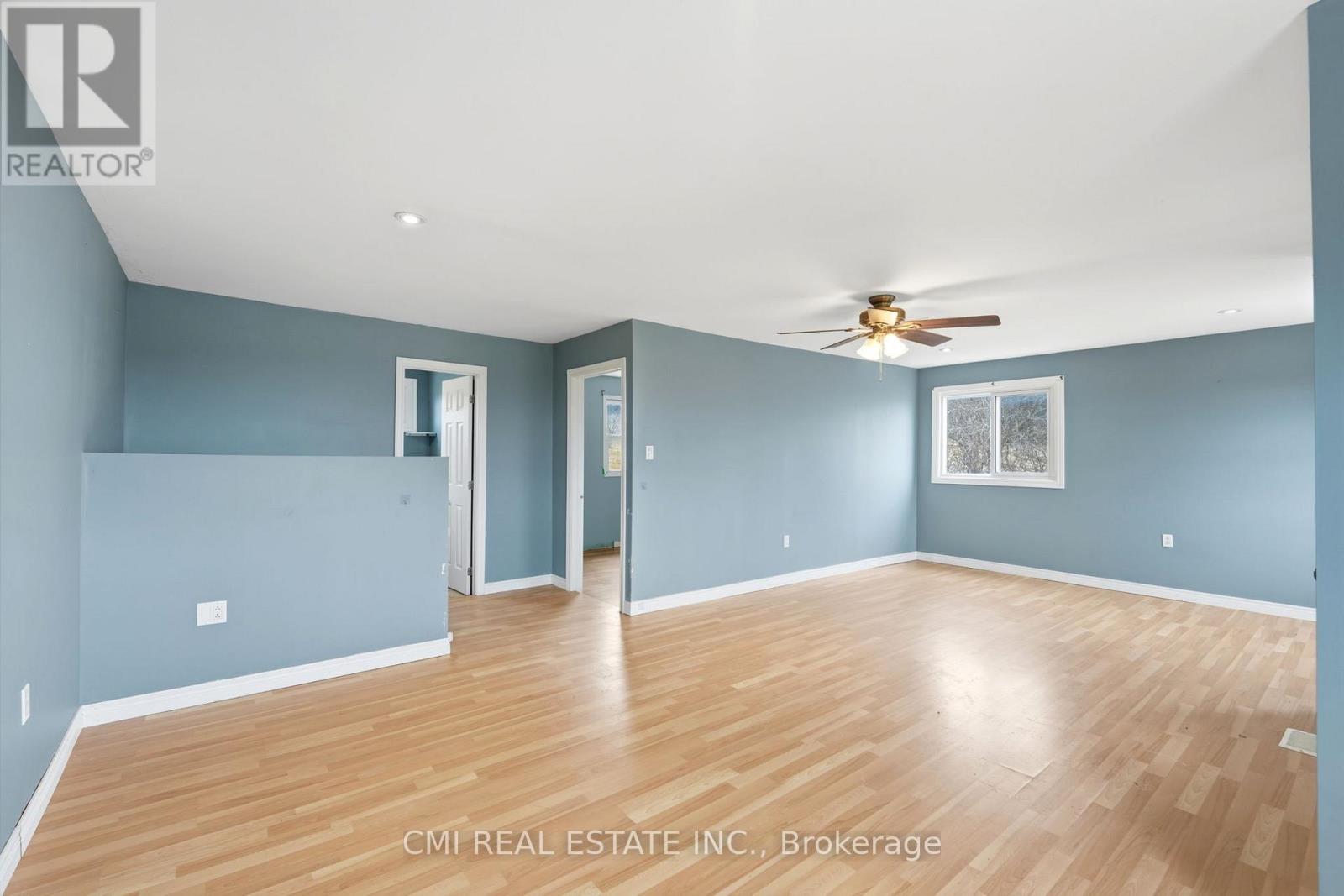 692 Emily Park Road, Kawartha Lakes, Ontario  K0L 2W0 - Photo 15 - X12992450