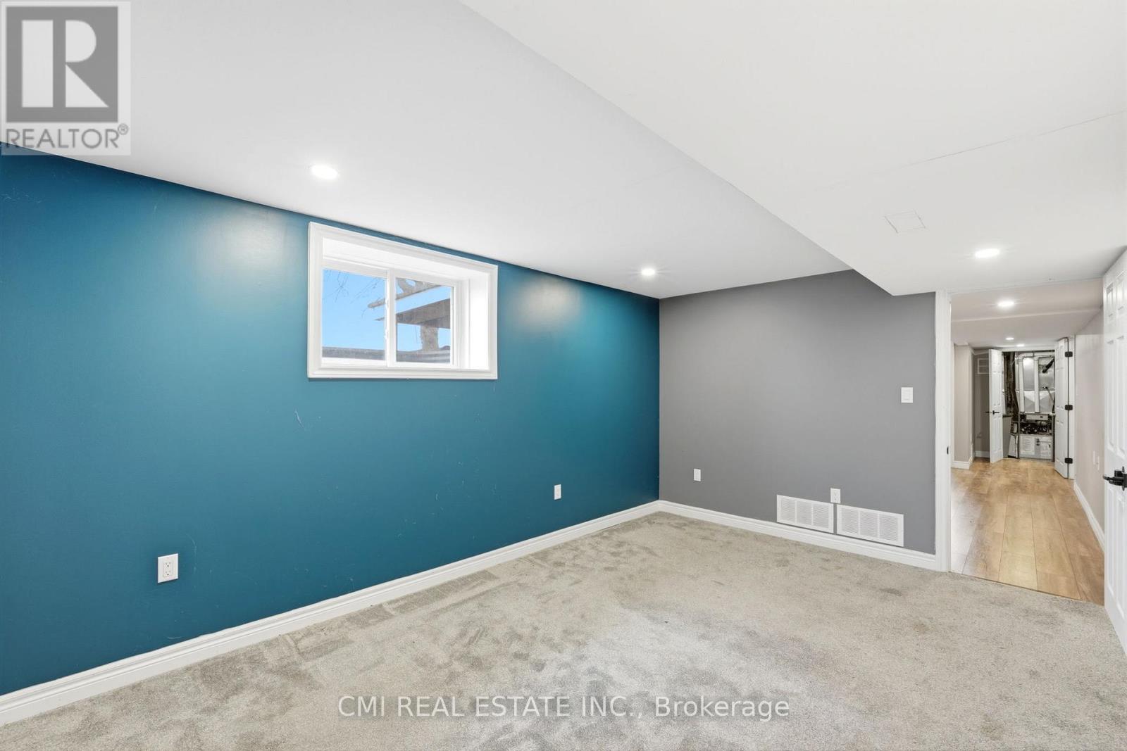 692 Emily Park Road, Kawartha Lakes, Ontario  K0L 2W0 - Photo 26 - X12992450