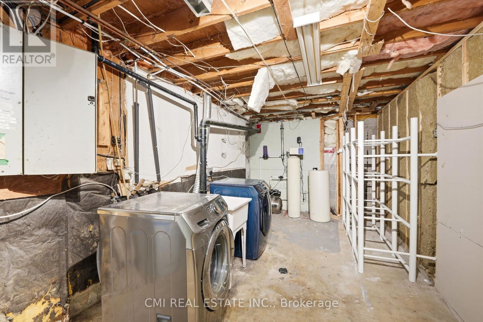 692 Emily Park Road, Kawartha Lakes, Ontario  K0L 2W0 - Photo 35 - X12992450