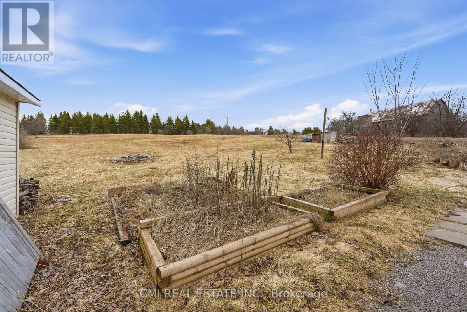 692 Emily Park Road, Kawartha Lakes, Ontario  K0L 2W0 - Photo 40 - X12992450