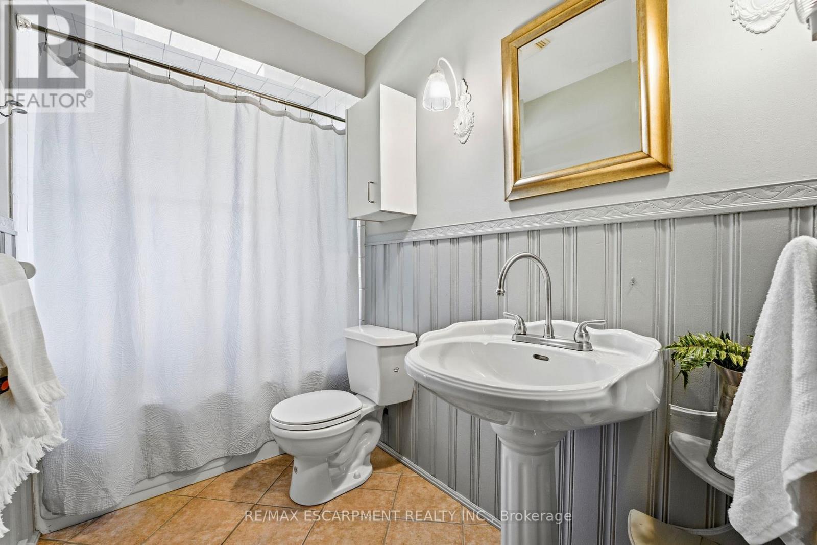 246 Main Street E, Grimsby, Ontario L3M 1P6 - Photo 25 - X12992474