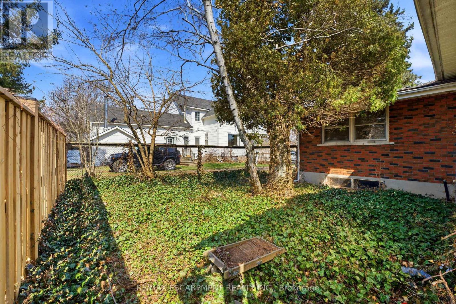 246 Main Street E, Grimsby, Ontario L3M 1P6 - Photo 31 - X12992474