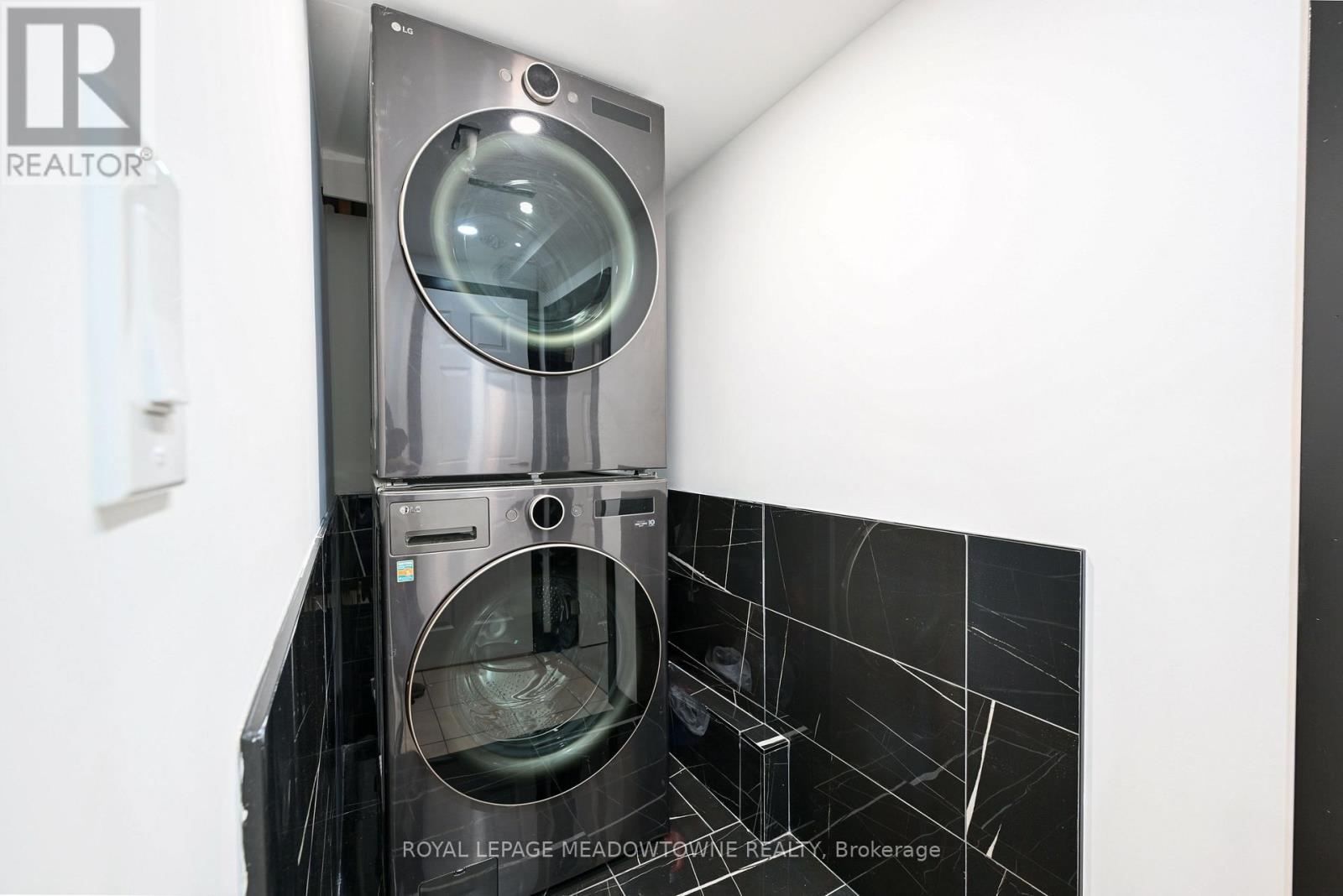 374 Highway 8, Hamilton, Ontario  L8G 1E8 - Photo 44 - X12992478