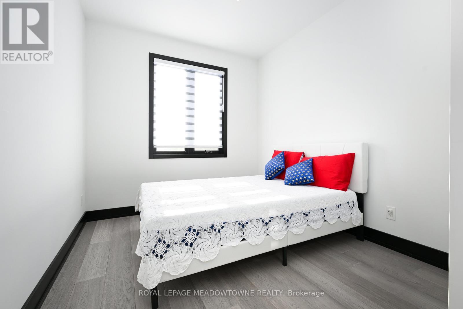 374 Highway 8, Hamilton, Ontario  L8G 1E8 - Photo 12 - X12992486